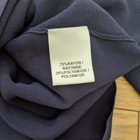 𝅺judith & Charles navy blue short sleeve blouse with white collar - Picture 7 of 10